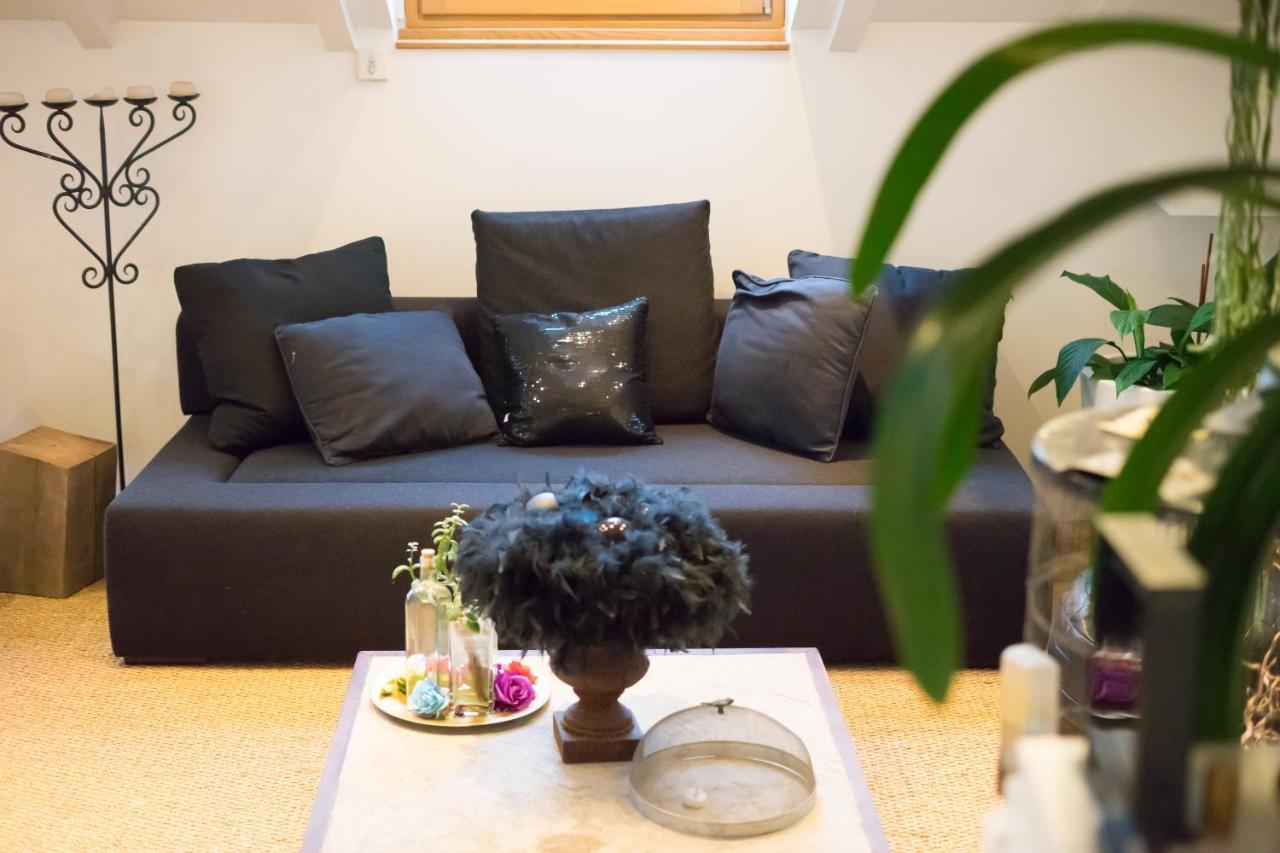 Appartements Atypiques Centre Ville Annecy Luaran gambar